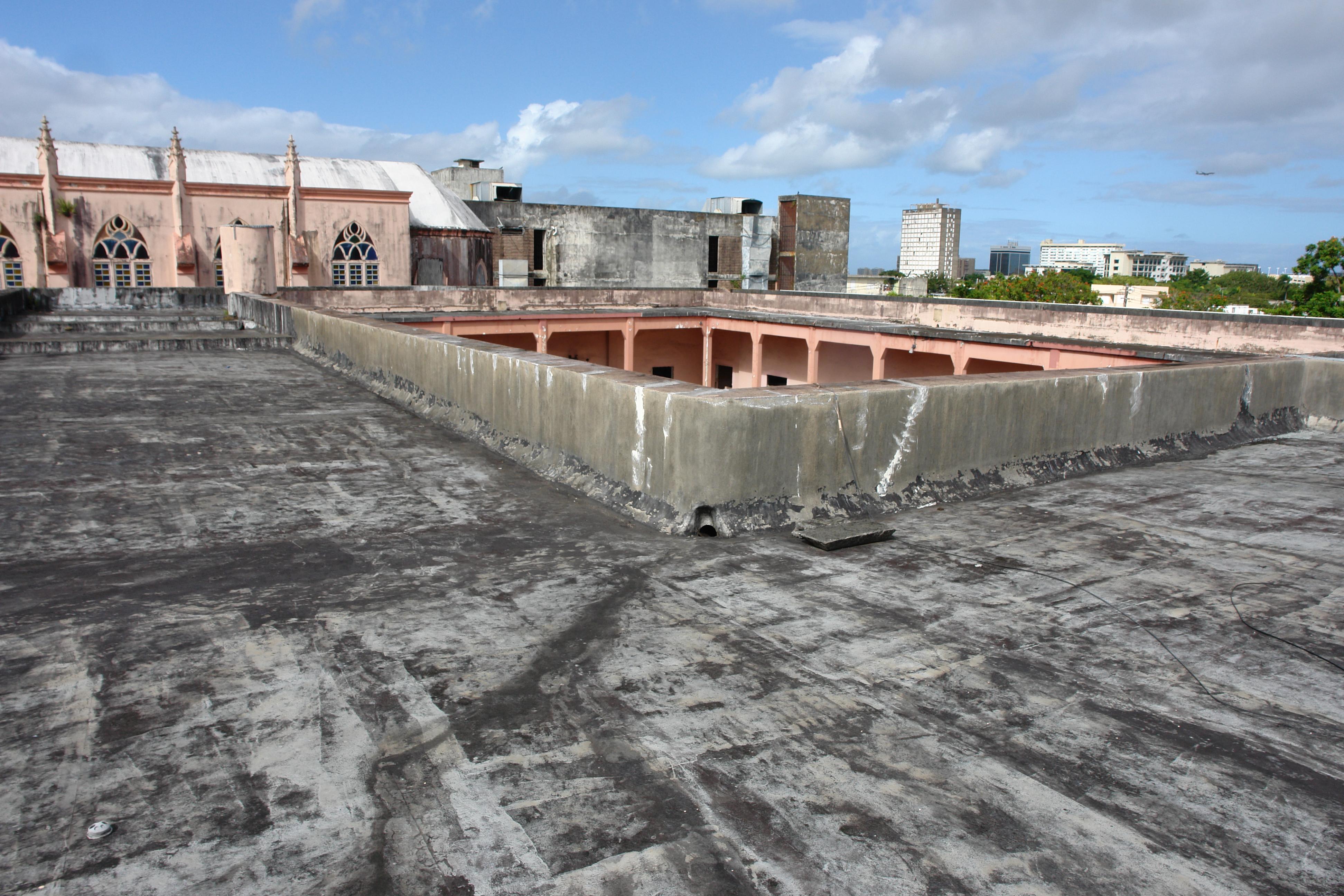 Colegio La Milagrosa - San Juan (Río Piedras) - 2011 00131
